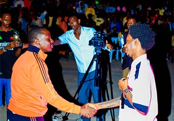 Gitisi TSS Welcomes Renowned Artist Papa Cyangwe!
