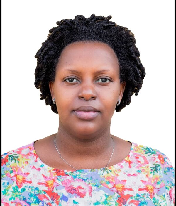 NIYITEGEKA Carisse